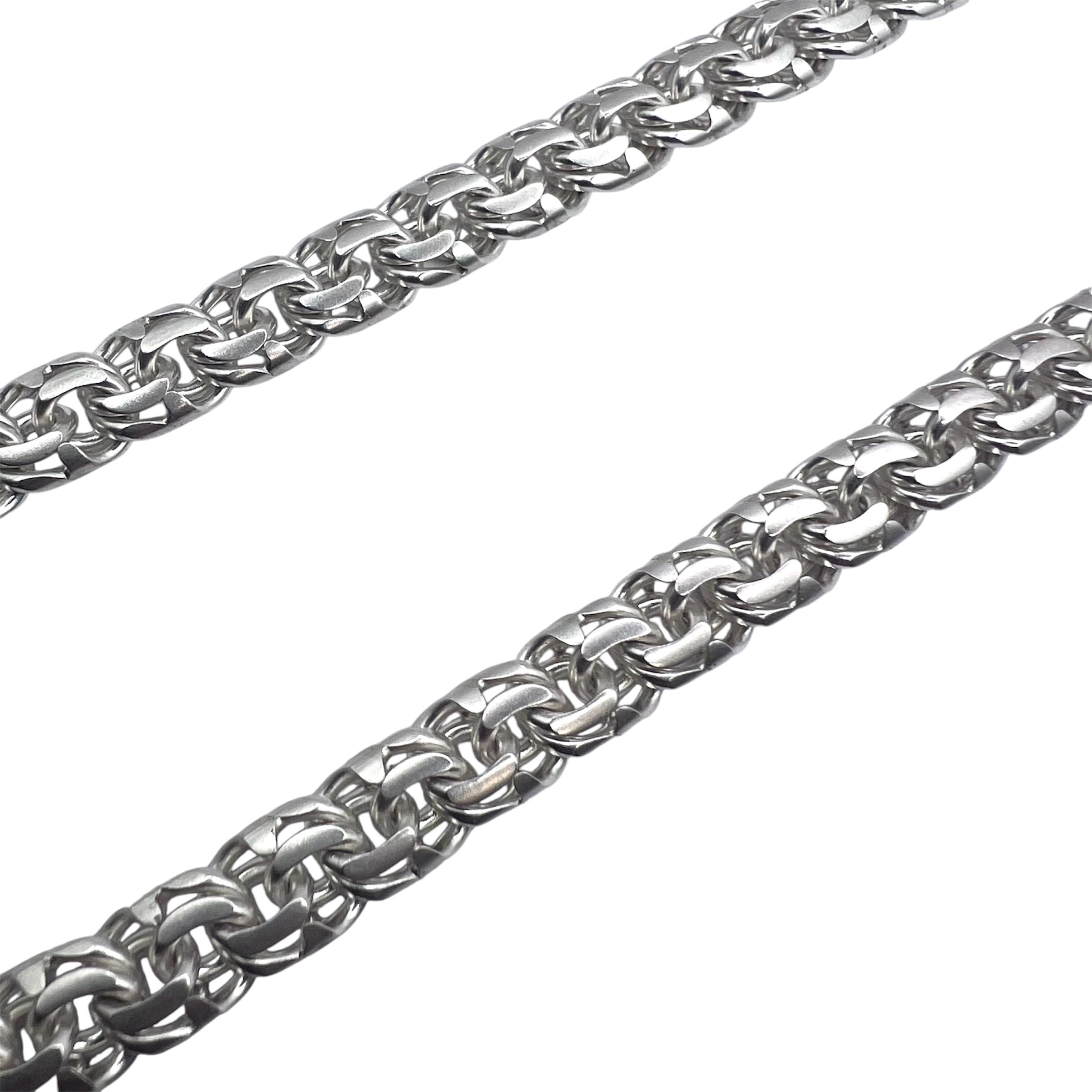 Bismarсk matte box chain